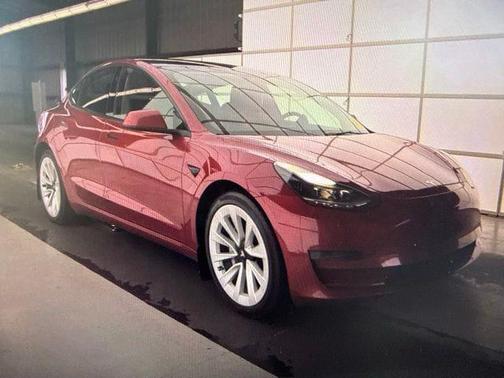 Red Multi-Coat 2023 Tesla Model 3 Standard Range