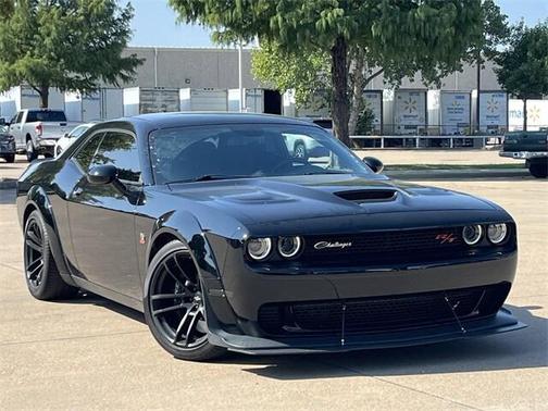 2023 Dodge Challenger R/T Scat Pack Widebody