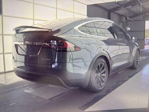 Midnight Silver Metallic 2019 Tesla Model X Performance