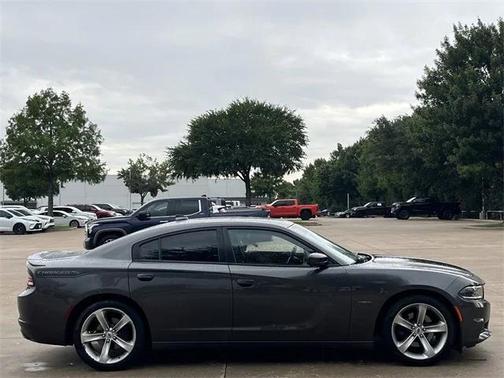 2018 Dodge Charger R/T