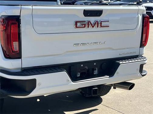 2022 GMC Sierra 2500 Denali