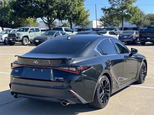 2021 Lexus IS 300 Base