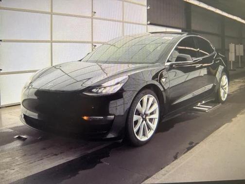 2020 Tesla Model 3 Long Range