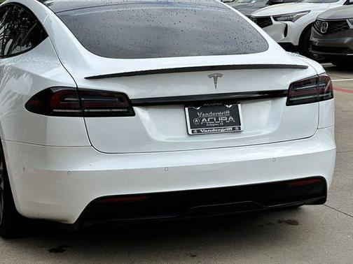 Pearl White Multi-Coat 2022 Tesla Model S Base