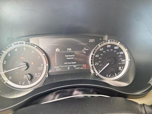 Midnight Black Metallic 2025 Toyota Highlander XLE