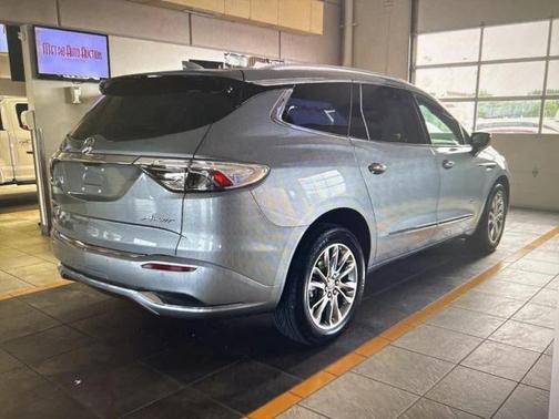2024 Buick Enclave Avenir AWD