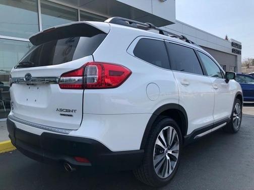 Photo 5 of 32 of 2019 Subaru Ascent Limited 7-Passenger