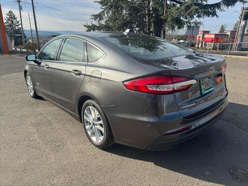 2019 Ford Fusion Hybrid SE