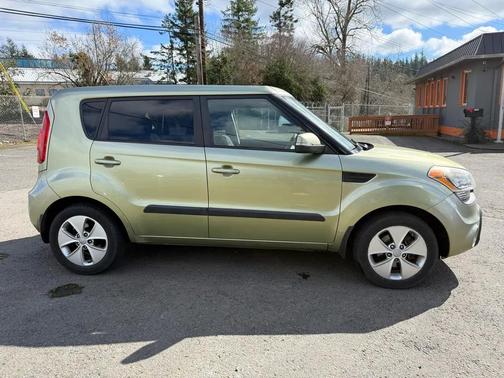 2013 Kia Soul +