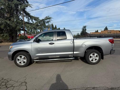 2011 Toyota Tundra Grade