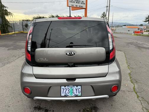 2018 Kia Soul +