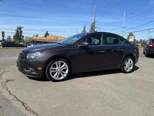 Silver Ice Metallic 2014 Chevrolet Cruze LTZ