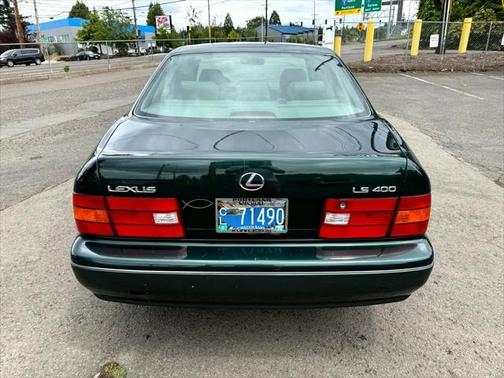 1998 Lexus LS 400 Base