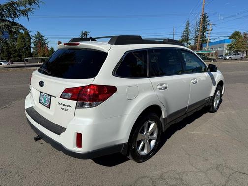 2014 Subaru Outback 2.5i Limited