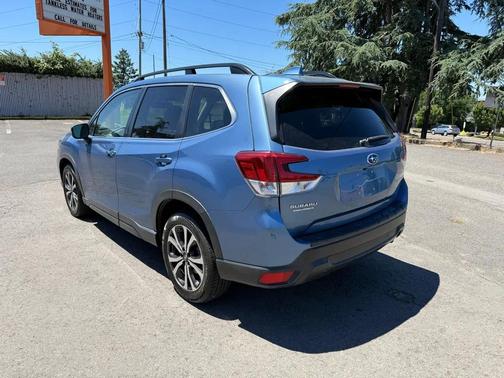 Horizon Blue Pearl 2019 Subaru Forester Limited