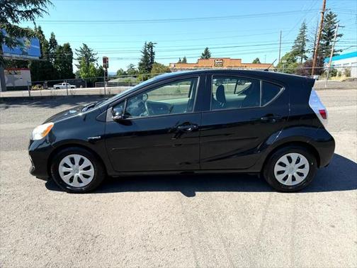 2014 Toyota Prius c Two