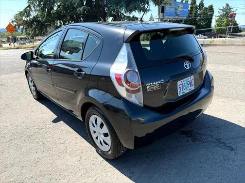 2014 Toyota Prius c Two