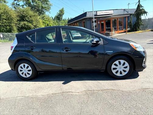 2014 Toyota Prius c Two