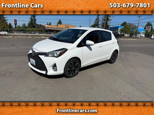 2017 Toyota Yaris LE
