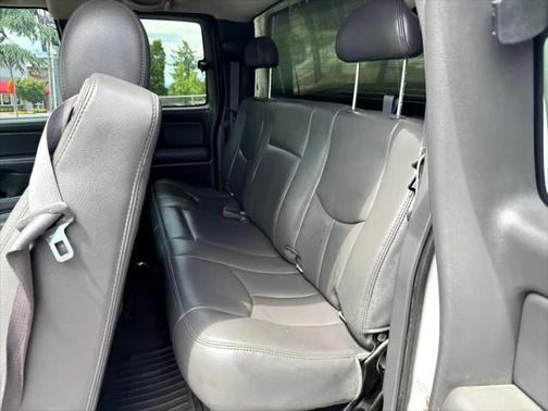2005 GMC Sierra 2500 SLT H/D Extended Cab