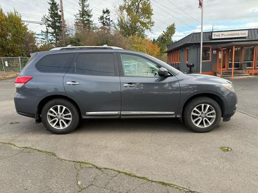 2013 Nissan Pathfinder SL