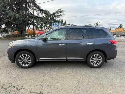 2013 Nissan Pathfinder SL