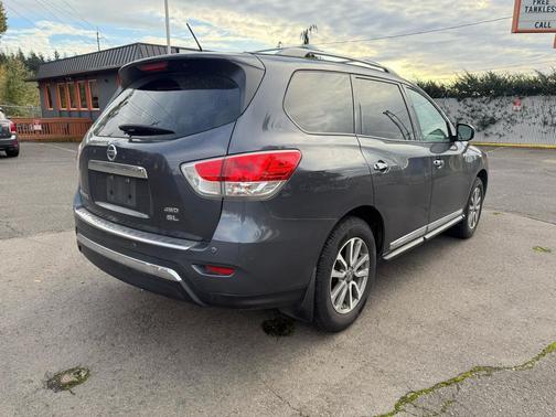 2013 Nissan Pathfinder SL