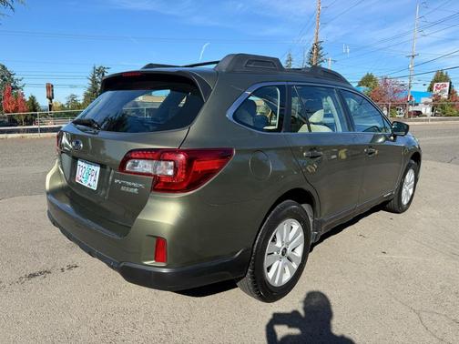 2017 Subaru Outback 2.5i