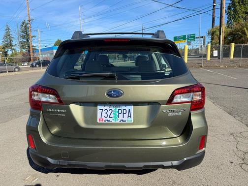 2017 Subaru Outback 2.5i