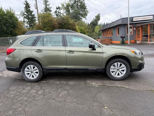 2017 Subaru Outback 2.5i