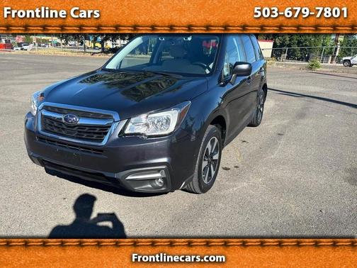 Dark Gray Metallic 2018 Subaru Forester 2.5i Premium