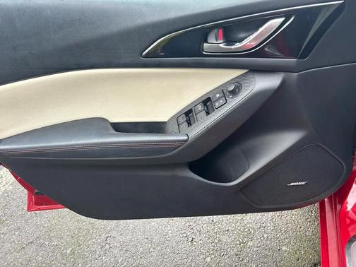 2014 Mazda Mazda3 s Grand Touring