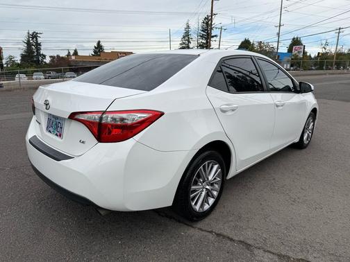 2014 Toyota Corolla LE Premium