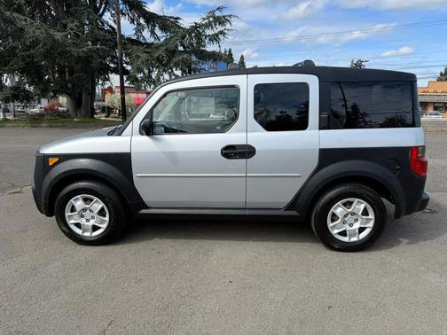 Alabaster Silver Metallic 2007 Honda Element LX