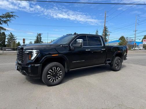 Onyx Black 2024 GMC Sierra 3500 Denali