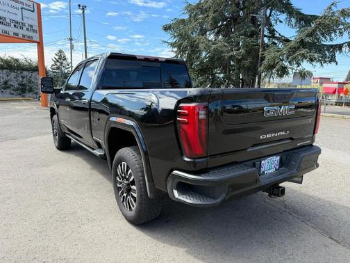 Onyx Black 2024 GMC Sierra 3500 Denali