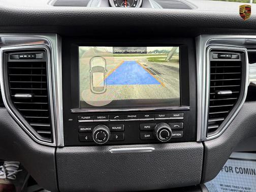 2015 Porsche Macan S