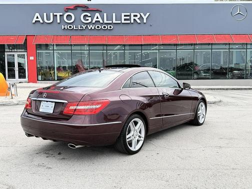 Maroon 2011 Mercedes-Benz E-Class Panoramic Roof LOW MILES