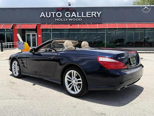 Lunar Blue Metallic 2016 Mercedes-Benz SL-Class