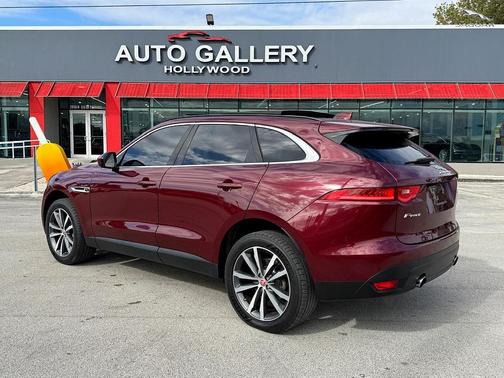 2017 Jaguar F-PACE 35t Prestige