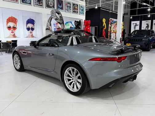 2014 Jaguar F-TYPE V6