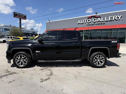 Onyx Black 2017 GMC Sierra 1500 SLT