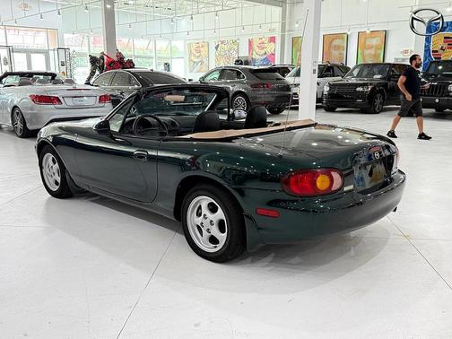 1999 Mazda MX-5 Miata Base
