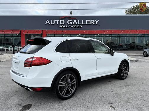 White 2012 Porsche Cayenne Cayenne