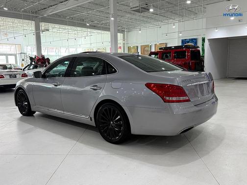 2014 Hyundai Equus Signature