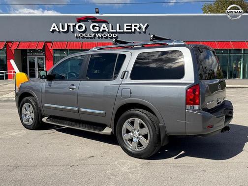 2013 Nissan Armada Platinum