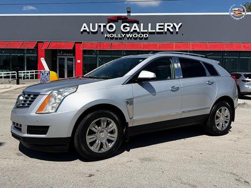 Radiant Silver Metallic 2015 Cadillac SRX Luxury Collection