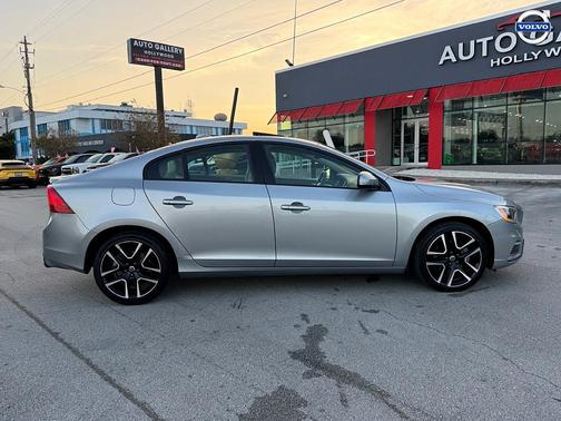 2017 Volvo S60 T5 Dynamic