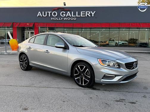 2017 Volvo S60 T5 Dynamic