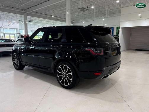 2021 Land Rover Range Rover Sport HSE Silver Edition